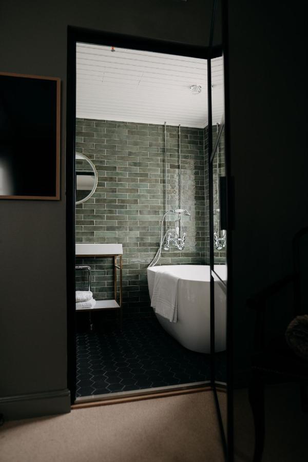 Lillan Hotel & Koek ตัมเปเร ภายนอก รูปภาพ