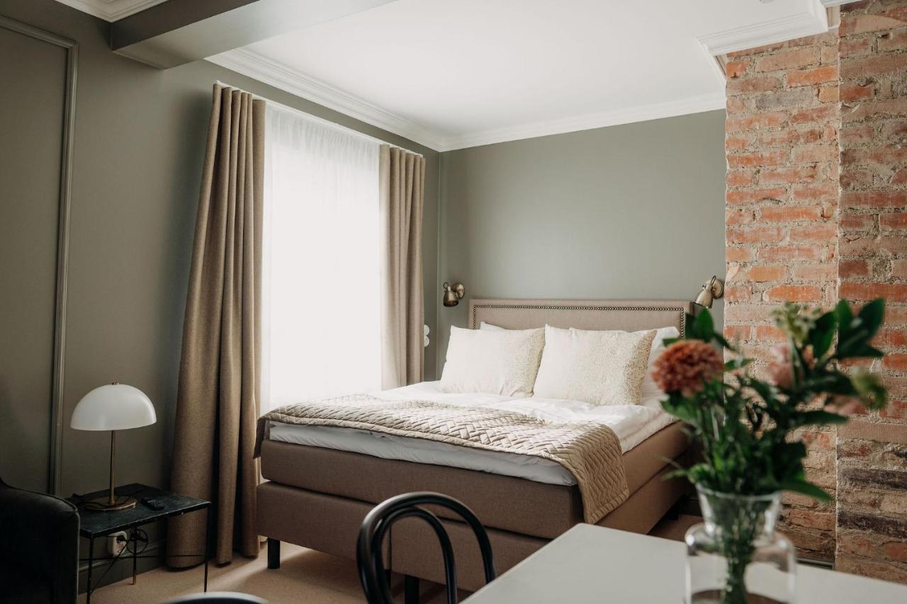Lillan Hotel & Koek ตัมเปเร ภายนอก รูปภาพ